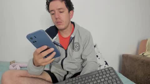 CamiSanti online show from 10/29/25, 09:22