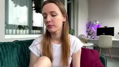 dropkiss online show from 06/17/26, 11:23