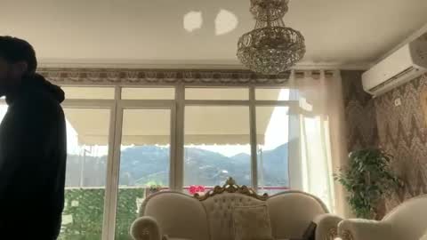 Snapshot of drresa chatting on 02/21/25, 09:13 Dr. Resa online show from 02/21/25, 09:13