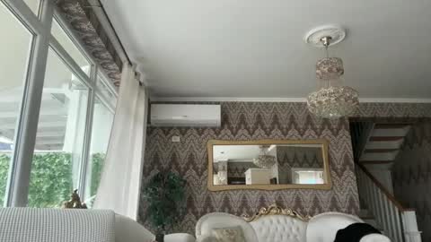 Snapshot of drresa chatting on 02/26/25, 11:20 Dr. Resa online show from 02/26/25, 11:20