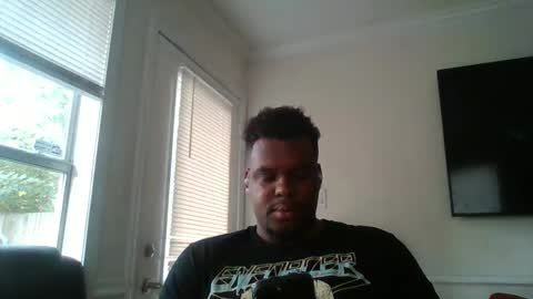 Snapshot of dsmoov_ chatting on 10/18/25, 03:24 SmoovFanz online show from 10/18/25, 03:24
