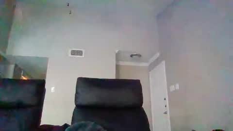 Snapshot of dsmoov_ chatting on 11/04/25, 07:57 SmoovFanz online show from 11/04/25, 07:57