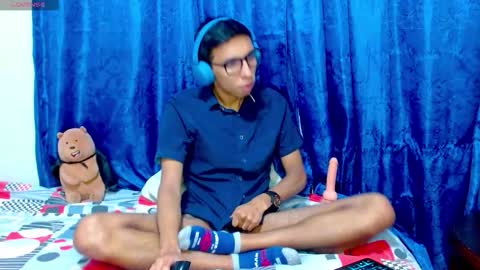 David online show from 03/16/26, 01:44