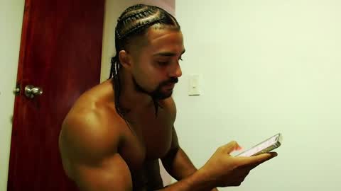 S.K..maorisa98 VIDEOS SEXHARD PPBOY 55TASTEPROTEIN online show from 10/27/25, 12:42