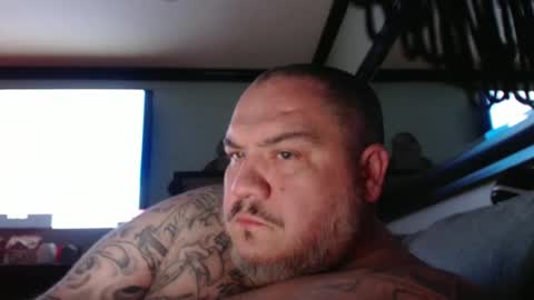 Snapshot of dubtrump chatting on 12/16/25, 05:12 dubtrump online show from 12/16/25, 05:12