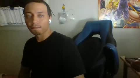 Snapshot of dubz07 chatting on 01/18/26, 02:37 dubz07 online show from 01/18/26, 02:37