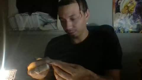 Snapshot of dubz07 chatting on 01/19/26, 10:19 dubz07 online show from 01/19/26, 10:19