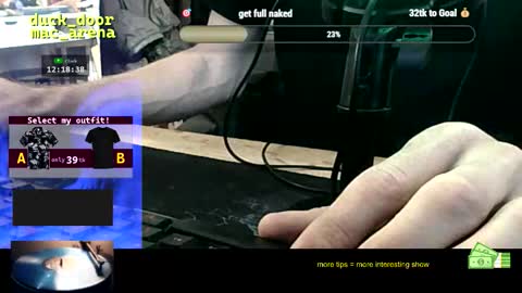 Snapshot of duck_door_mac_arena chatting on 09/24/25, 10:18 duck_door_mac_arena online show from 09/24/25, 10:18