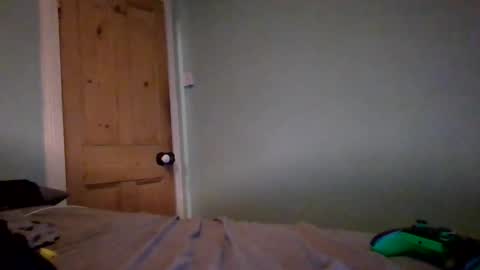 Snapshot of dude106954 chatting on 02/12/26, 09:32 dude106954 online show from 02/12/26, 09:32