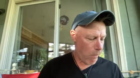 Steve online show from 09/21/25, 09:05