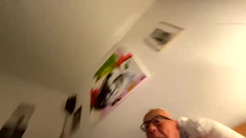 Snapshot of duin8 chatting on 09/20/25, 10:00 Duin8 online show from 09/20/25, 10:00