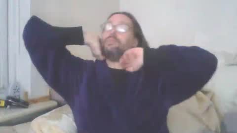 chris online show from 01/01/25, 08:04