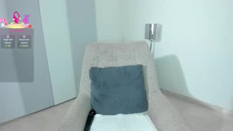 Dulce online show from 10/10/25, 09:41