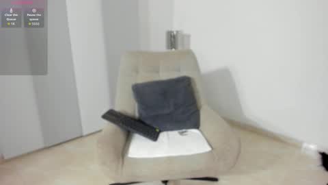 Dulce online show from 11/13/25, 09:41