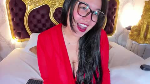 Lucy online show from 01/06/26, 10:45