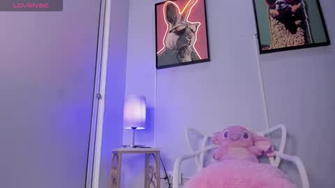 dulce__fiore07 online show from 01/13/26, 12:21