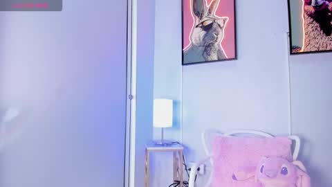 dulce__fiore07 online show from 02/05/26, 12:10