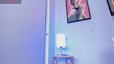 dulce__fiore07 online show from 02/25/26, 12:15