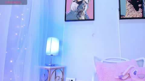 dulce__fiore07 online show from 05/16/26, 12:04