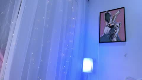 dulce__fiore07 online show from 05/27/26, 12:02