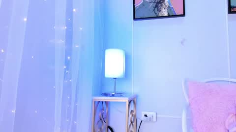 dulce__fiore07 online show from 05/28/26, 12:02