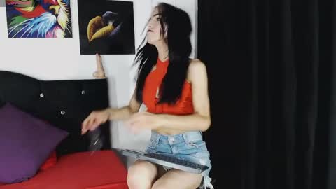 Dulce Alexandra online show from 05/06/26, 10:42