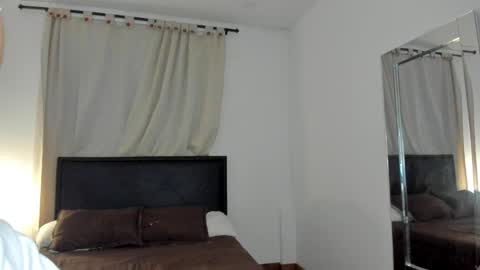 dulce brithany online show from 04/18/26, 02:48