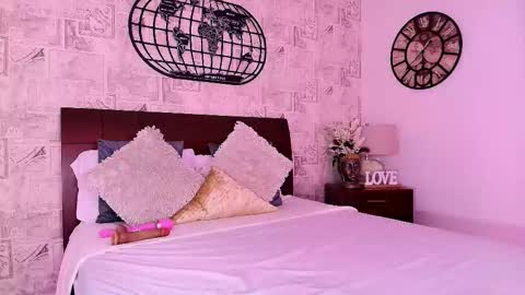 DULCE  online show from 02/03/26, 12:32