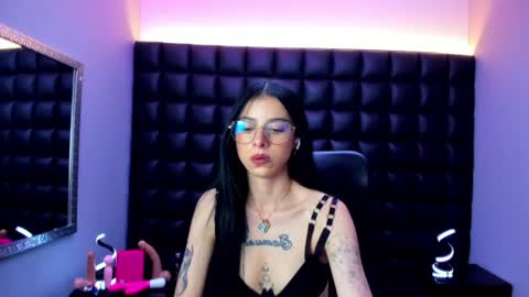 dulce_miiaa online show from 07/04/26, 06:36