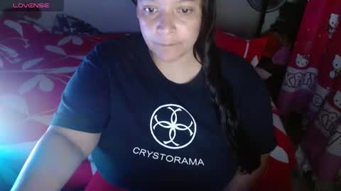 Snapshot of dulce_mmaria chatting on 11/18/25, 01:59 dulce online show from 11/18/25, 01:59