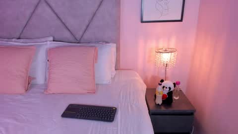 Dulcee Garcia online show from 02/26/26, 08:19