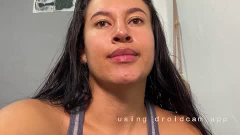 Snapshot of dulceizzy chatting on 04/16/26, 12:22 dulceizzy online show from 04/16/26, 12:22