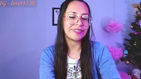 Snapshot of dulcemaria_alvarez22 chatting on 01/20/25, 06:10 Dulce online show from 01/20/25, 06:10