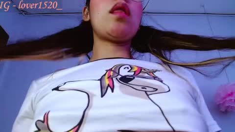 Snapshot of dulcemaria_alvarez22 chatting on 02/21/25, 12:27 Dulce online show from 02/21/25, 12:27