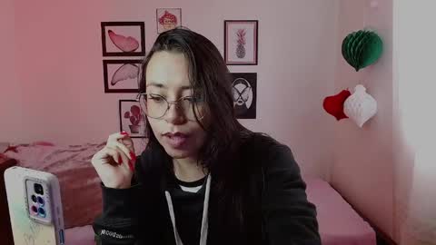 Dulce online show from 04/10/26, 11:48