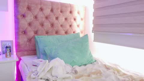 Snapshot of dulcepowl_lm chatting on 03/19/26, 02:21 dulcepowl_lm online show from 03/19/26, 02:21