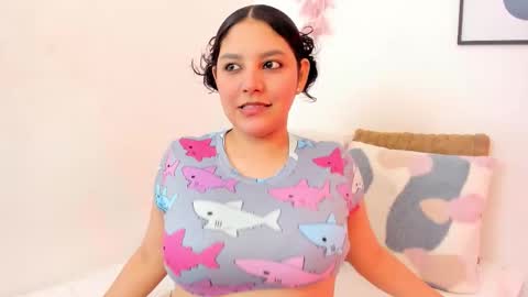 Dulce online show from 09/15/25, 07:36