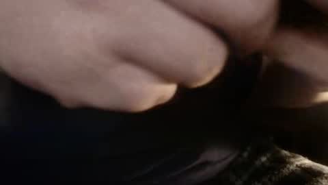 Snapshot of dumbbear24 chatting on 01/23/25, 10:22 dumbbear24 online show from 01/23/25, 10:22