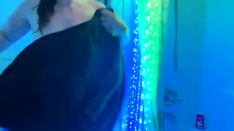 dumbgirl5150 online show from 02/11/25, 09:31