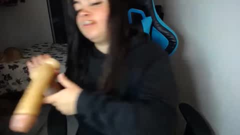 Nicole   online show from 10/10/25, 09:36