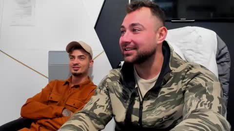 DuncanStone online show from 12/16/25, 07:13