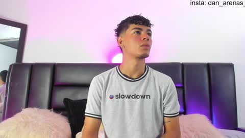 Thomas and Noah online show from 04/11/26, 11:14