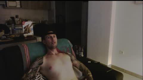 Snapshot of durexdublex chatting on 01/25/25, 09:04 durexdublex online show from 01/25/25, 09:04