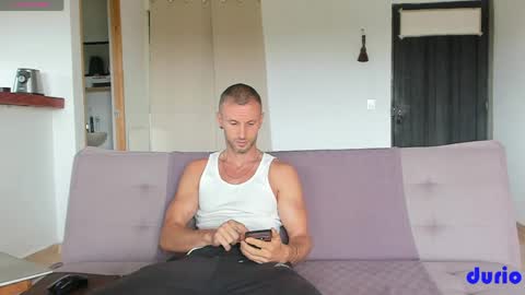Snapshot of durio chatting on 05/13/26, 02:14 Durio online show from 05/13/26, 02:14