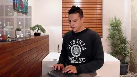 Dustin Sonne online show from 01/27/25, 03:26