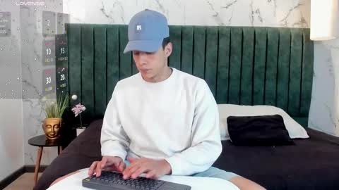 Dustin Sonne online show from 02/14/25, 03:22