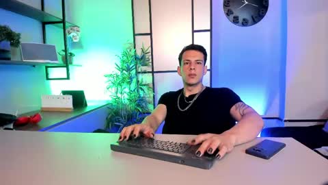 Dustin Sonne online show from 05/19/26, 03:24