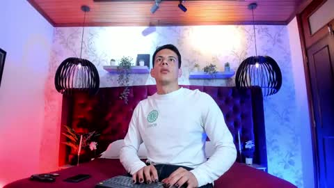 Dustin Sonne online show from 05/20/26, 03:34
