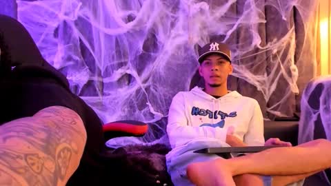 dustinandjordan online show from 10/10/25, 06:12