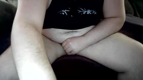 Snapshot of dusty000bravo chatting on 12/01/25, 05:45 dusty000bravo online show from 12/01/25, 05:45